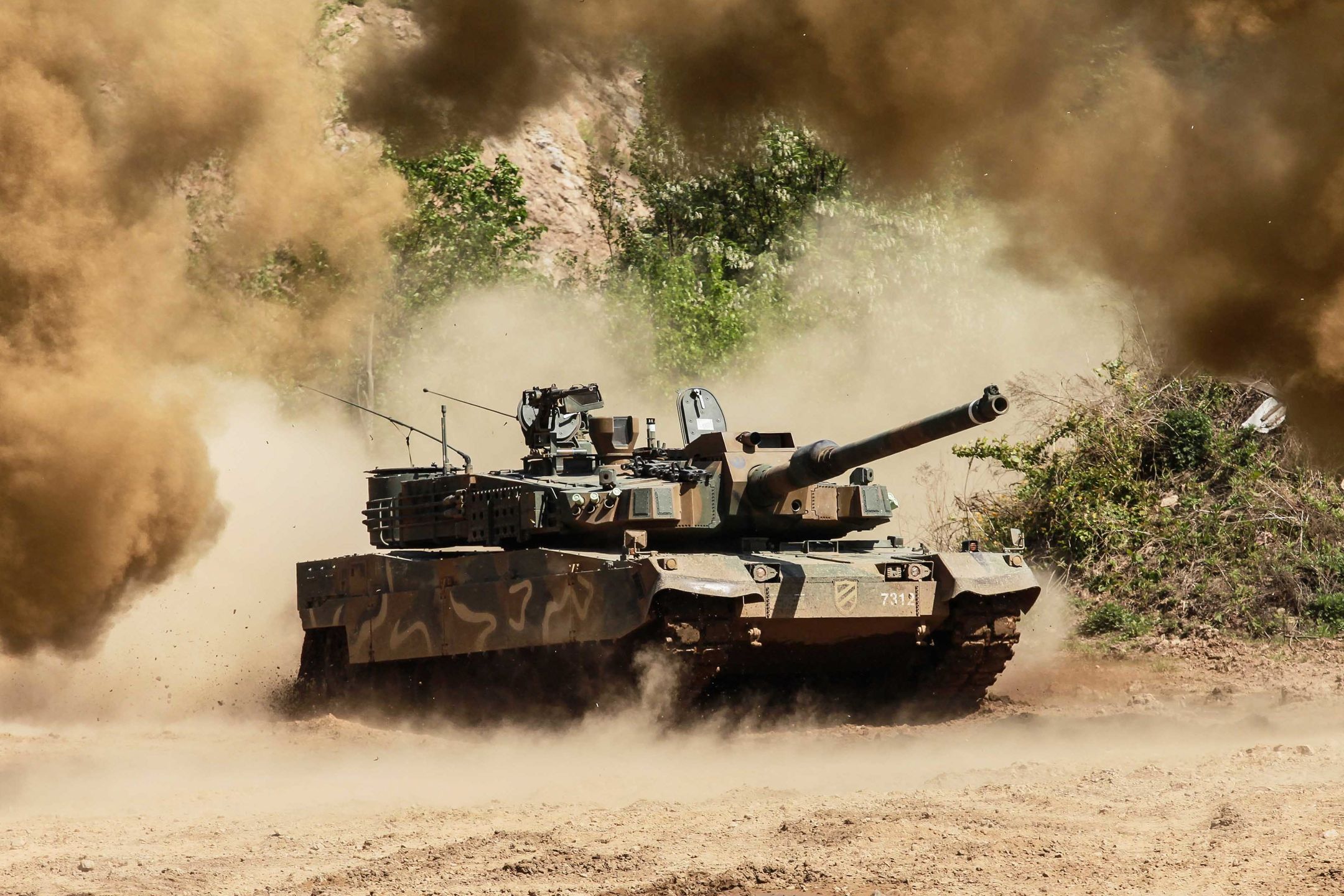 K2 Black Panther. Czołgi już niedługo pojawią się w Polsce - WP Wiadomości