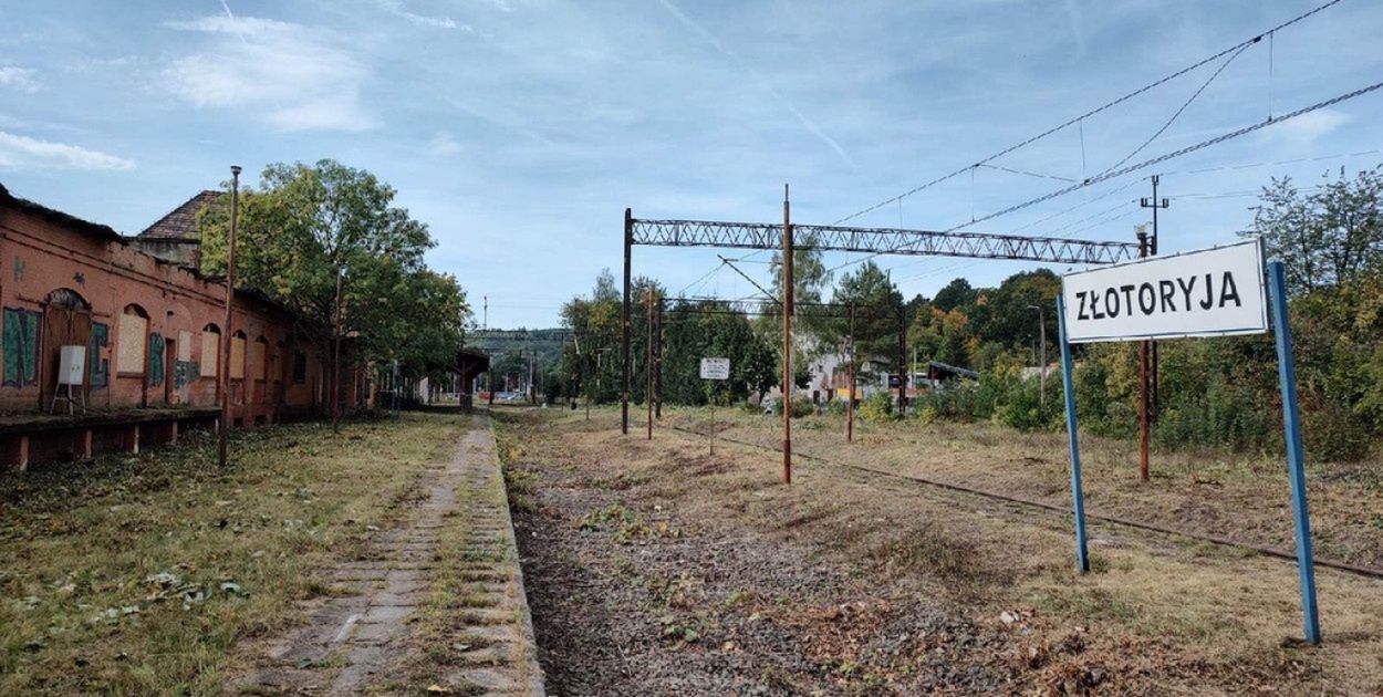 Jest przetarg na odbudowę linii 284 Jerzmanice Zdrój–Lwówek Śl.