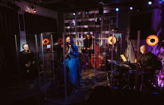 Słuchacze ufundowali remont Radia Nowy Świat i załatali "dziurę budżetową". Niemal 300 tys. zł ze zrzutki