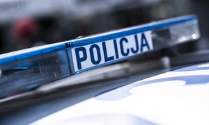 "Rękoczyny na A4". Wyhamowali Mercedesa. Są poszkodowani