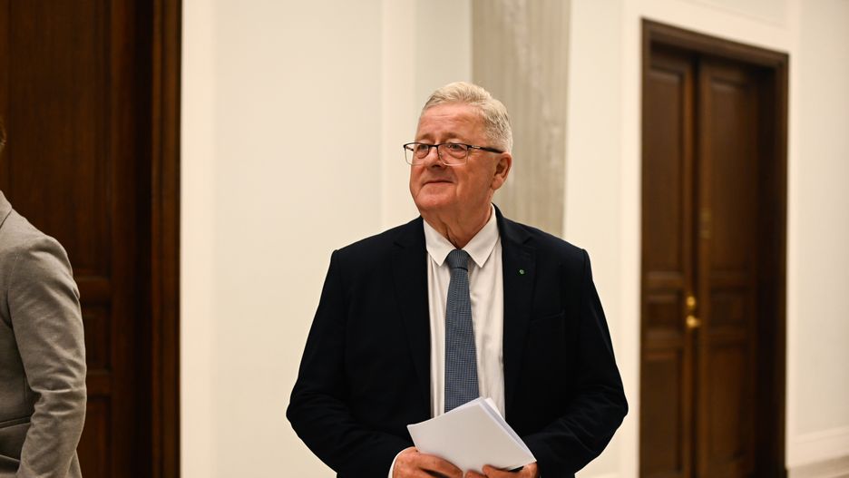 WARSAW, POLAND - DECEMBER 12: Upcoming Minister of Agriculture, Czeslaw Siekierski walks through the parliament corridors ahead of the vote of confidence on Donald Tusk's government cabinet during a session at the parliament (SEJM) on December 12, 2023 in Warsaw, Poland. on December 12, 2023 in Warsaw, Poland. After eight years of Poland's national conservative party in power, centrist Donald Tusk is back and set to forge a pro-EU government. (Photo by Omar Marques/Getty Images)
