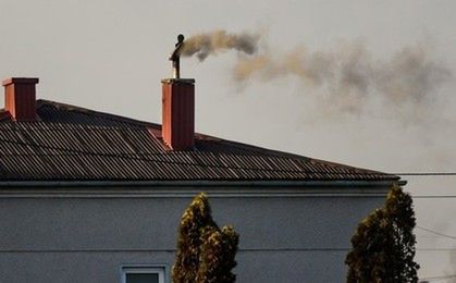Ustawa antysmogowa z poparciem w Sejmie. Koniec pieców węglowych coraz bliższy
