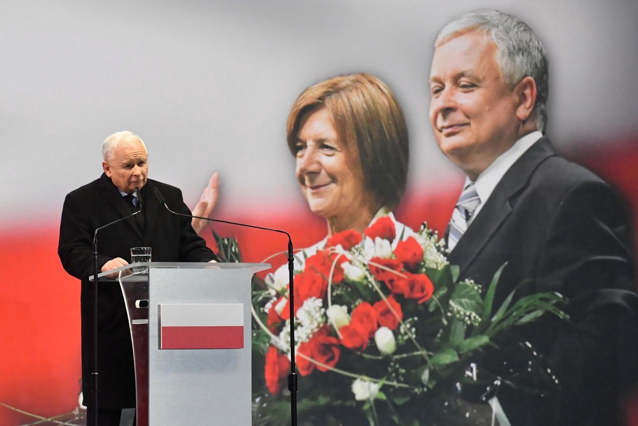 "Mamy pełną odpowiedź". Kaczyński o przyczynach katastrofy smoleńskiej 