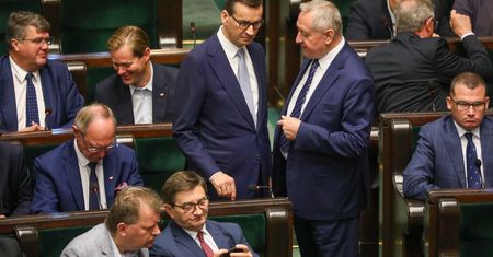 Pieniądze zablokowane, rząd ogłasza nabór wniosków. "Nie widzę powodu, by refundacji nie było"