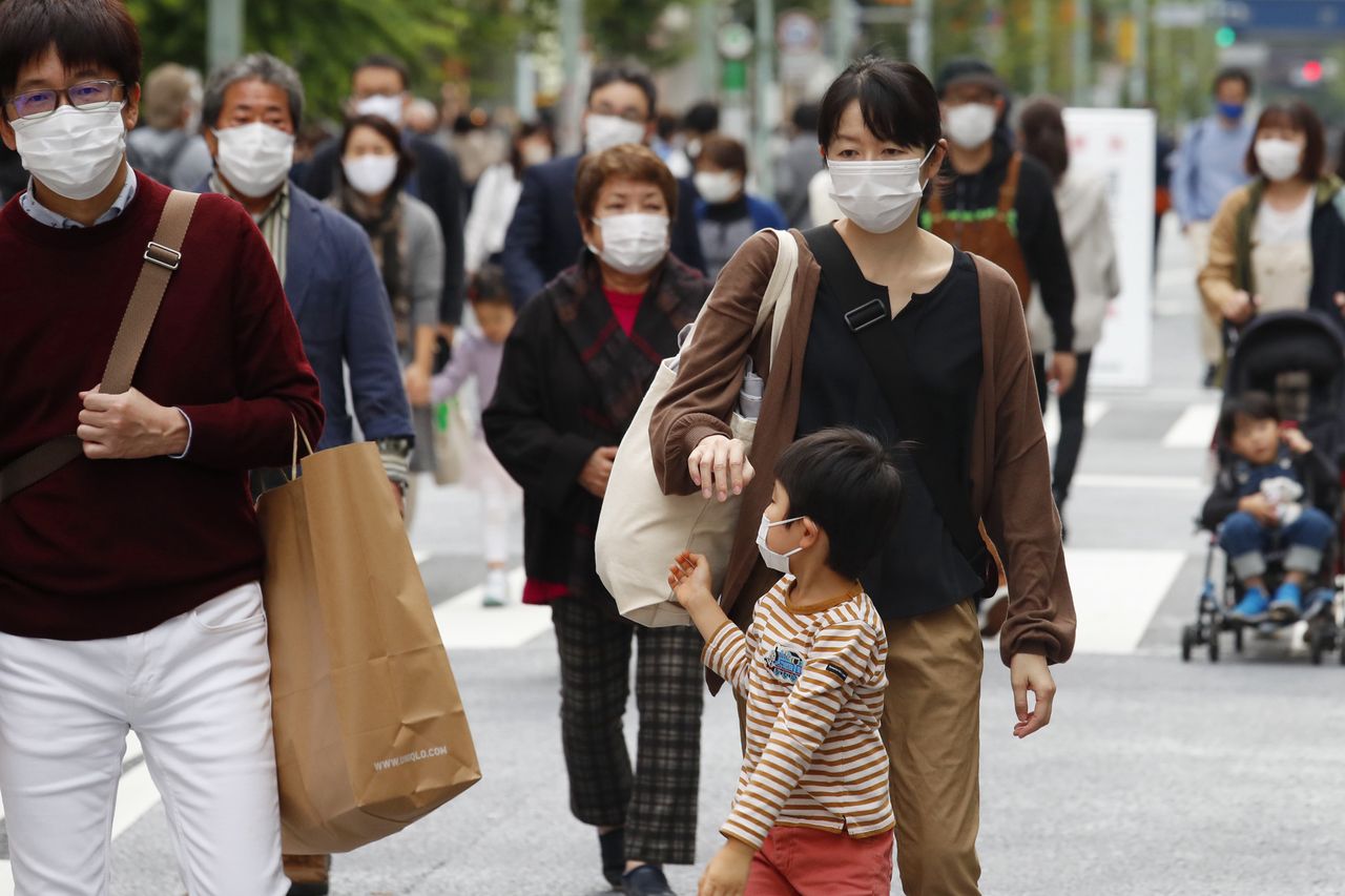 Koronawirus. Japonia. Rośnie liczba zakażonych. Eksperci: to już trzecia fala epidemii