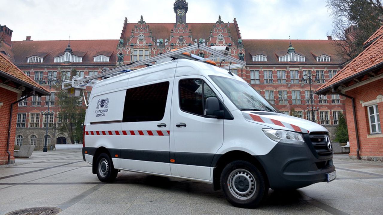 Wyjątkowy samochód na polskich drogach. Ma ważną misję