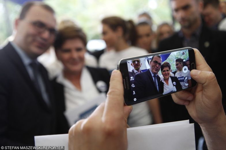 Kontrola UKE. Smartfony nie zagrażają zdrowiu Polaków