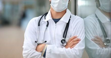 Proces lekarza i położnej o nieumyślne spowodowanie śmierci dziecka