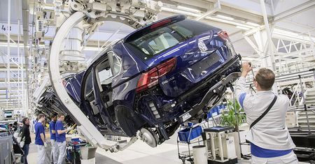 Firma sama szkoli sobie pracowników. Kandydatów pięć razy więcej niż miejsc