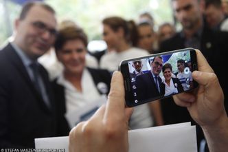 Rząd wyda na smartfony 3 mln zł. Na nowe Samsungi i iPhone'y najwięcej przeznaczy resort rozwoju