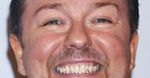 Ricky Gervais z małymi agentami
