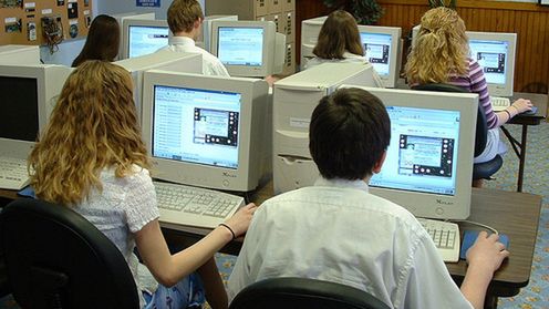 Wykradli dane 90 tys. studentów własnej uczelni. Co chcieli zrobić z łupem? 1