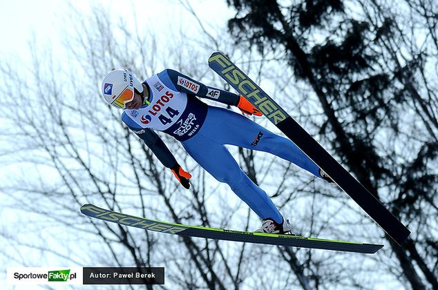 Kamil Stoch oddał w sobotę na Wielkiej Krokwi dwa świetne skoki