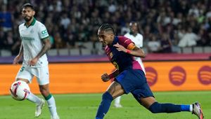 "Niepokonani". FC Barcelona wciąż ucieka, zobacz tabelę La Ligi