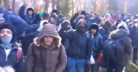 Kryzys migracyjny. Straż Graniczna pokazała nowe nagranie. "Germany, Germany"