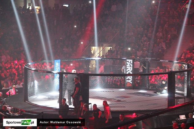 KSW w Polsce zapełnia największe hale, czego o galach bokserskich powiedzieć nie można