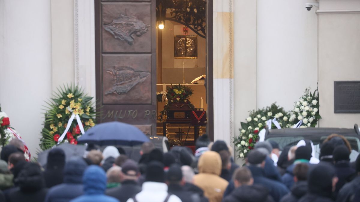 PAP / Lucjan Brychczy pożegnany w Warszawie. Legenda Legii spoczęła na Powązkach