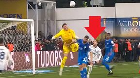 Niebywała wpadka bramkarza. Szymański tylko na to czekał [WIDEO]