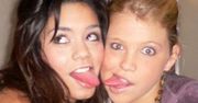 Vanessa Hudgens z koleżanką...