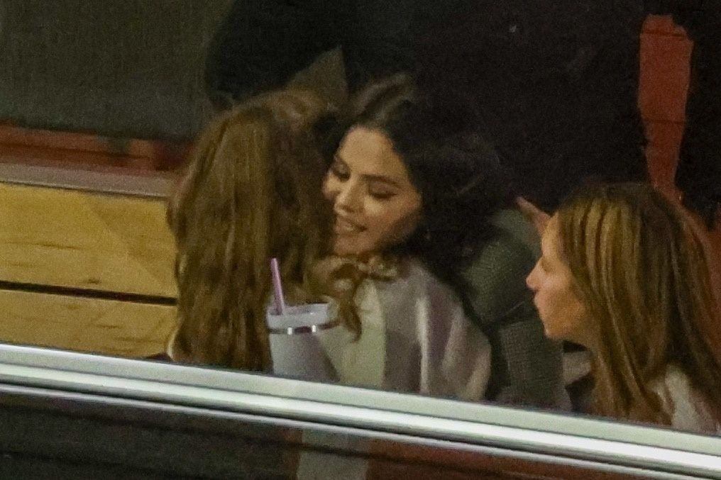 Selena Gomez w towarzystwie młodszej siostry