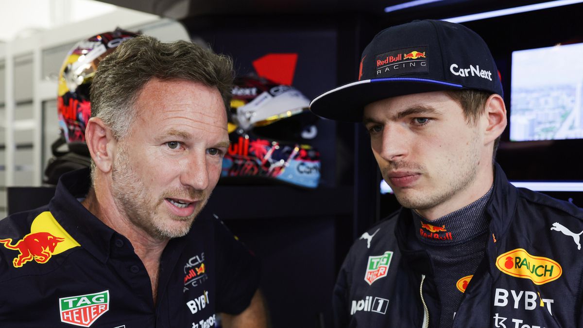 Zdjęcie okładkowe artykułu: Materiały prasowe / Red Bull / Na zdjęciu: Max Verstappen (po prawej) i Christian Horner