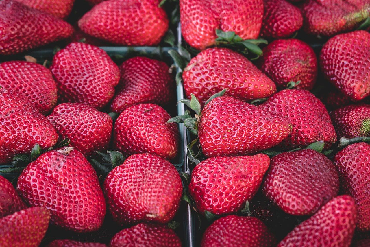 You must try the strawberry cake recipe.