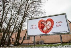 Trwa walka na pro - i antykościelne billboardy [ZDJĘCIA]