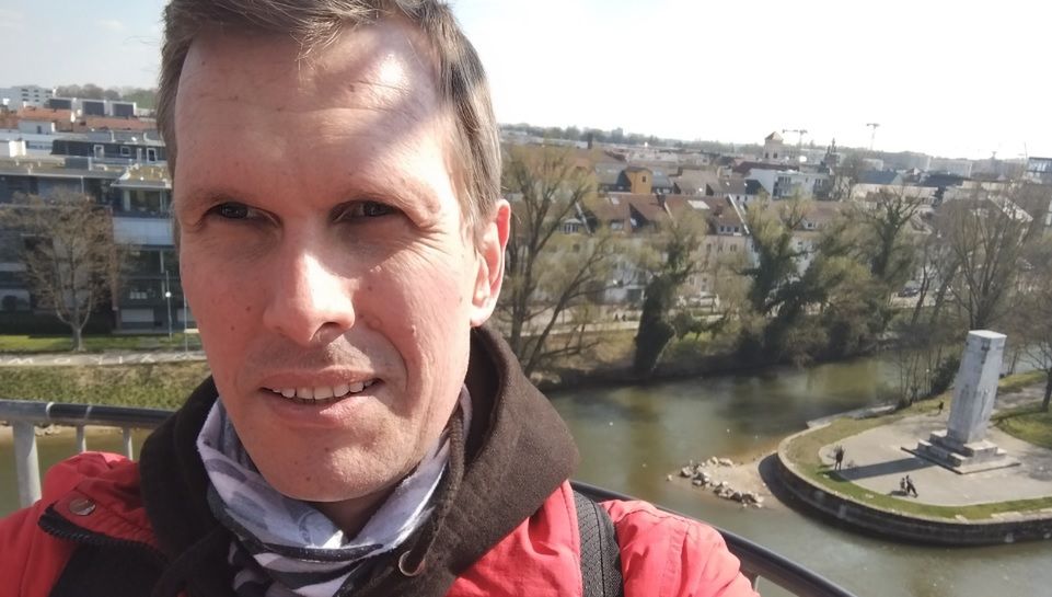 40-latek miał tylko jeden objaw. Rak dał już przerzuty z jelit do wątroby