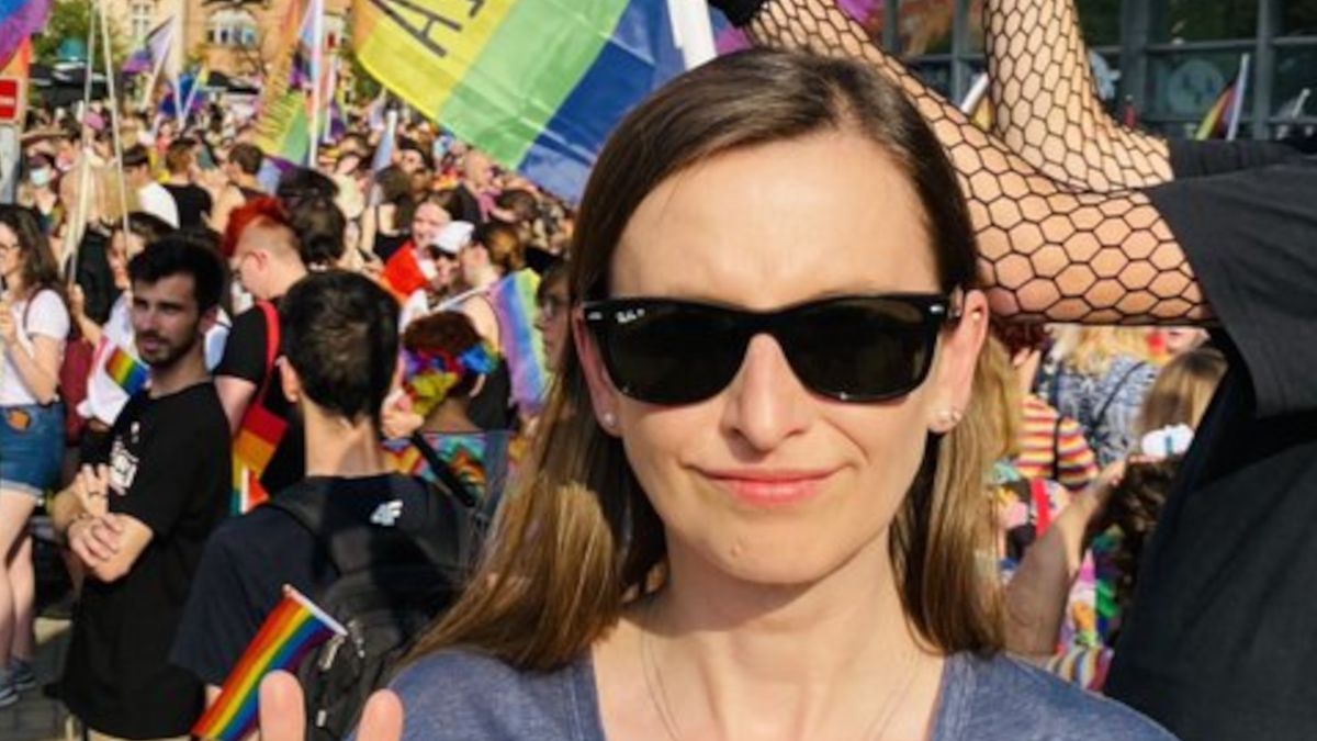 Europosłanka Sylwia Spurek zakazuje swoim współpracownikom jedzenia kanapek z jajkiem?