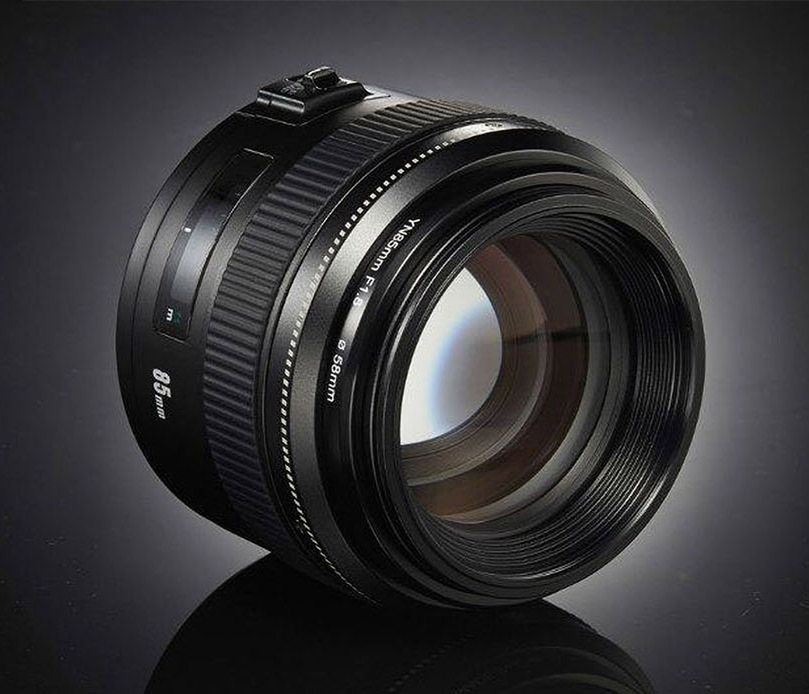 Nadchodzi portretowy obiektyw Yongnuo 85 mm f/1.8 z mocowaniem Nikona