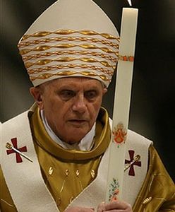 Papież odprawił mszę Wigilii Paschalnej