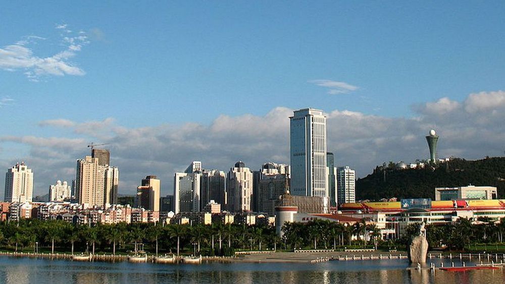 Widok na Xiamen od strony jeziora Yundang