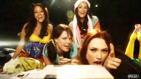 Katy Perry i Snoop Dog nieco inaczej 1