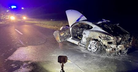 Z porsche cayman nic nie zostało. Straty: 150 tys. zł