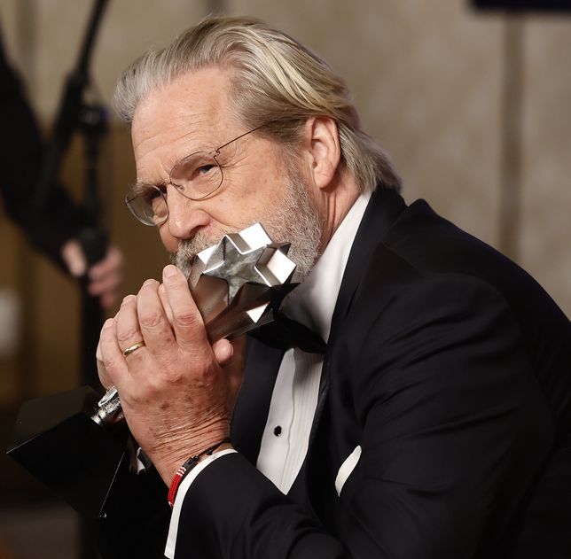 LOS ANGELES, CALIFORNIA - JANUARY 15: Jeff Bridges, winner of the Lifetime Achievement Award, poses in the press room during the 28th Annual Critics Choice Awards  at Fairmont Century Plaza on January 15, 2023 in Los Angeles, California. (Photo by Emma McIntyre/Getty Images for Critics Choice Association)Emma McIntyre