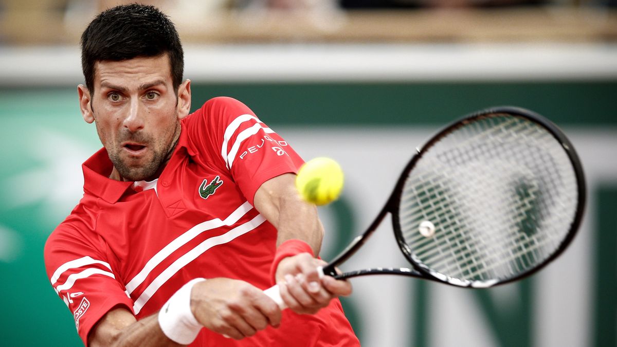 PAP/EPA / YOAN VALAT / Na zdjęciu: Novak Djoković