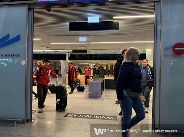 Kadra Polski po lądowaniu we Wrocławiu