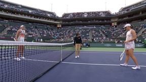 Iga Świątek walczyła z rywalką oraz z kontuzją. Zobacz skrót meczu Polki z Rybakiną