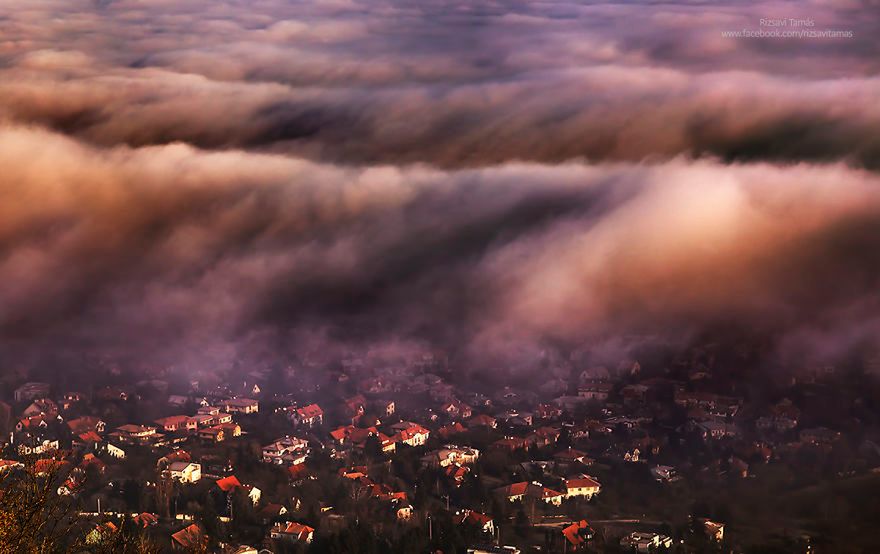 Fotograf potrzebował aż 4 lat, by zrobić niesamowite zdjęcia Budapesztu pogrążonego we mgle 8