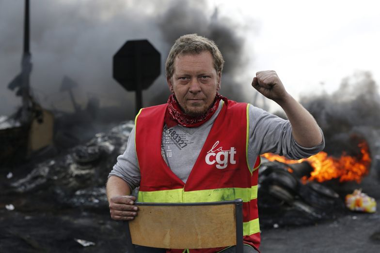 Niespokojnie we Francji, protesty przeciwko reformie prawa pracy