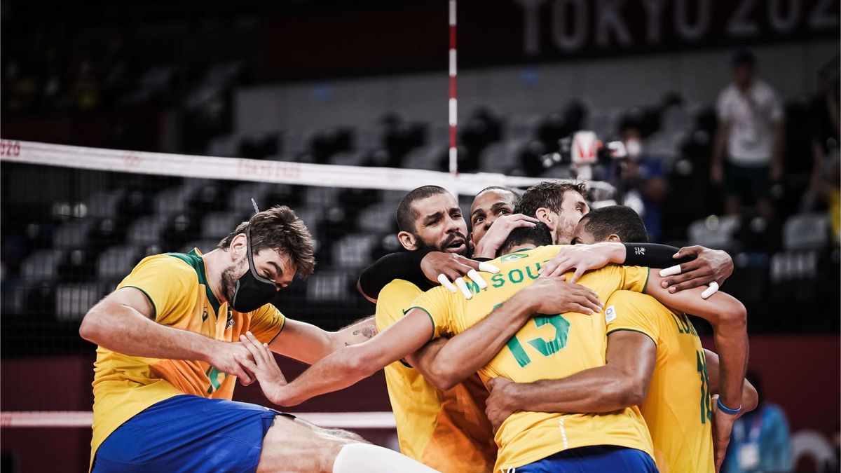 Materiały prasowe / FIVB / Na zdjęciu: siatkarze reprezentacji Brazylii