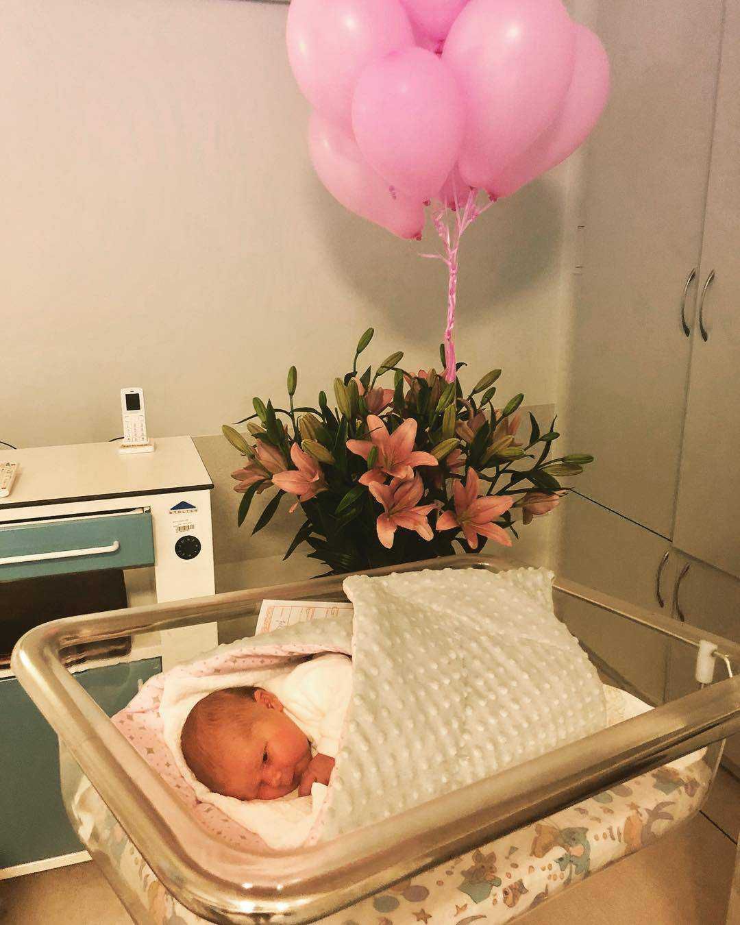 Blogerka Klaudia Klara urodziła córkę
