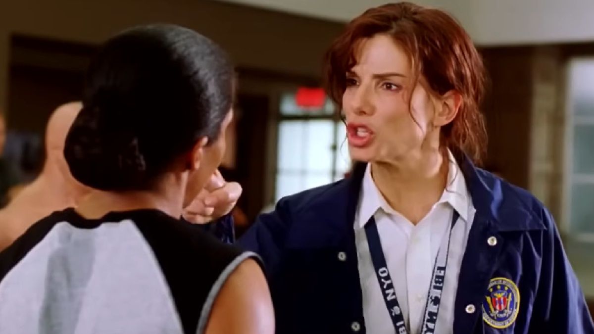 Regina King i Sandra Bullock w filmie "Miss Agent 2"