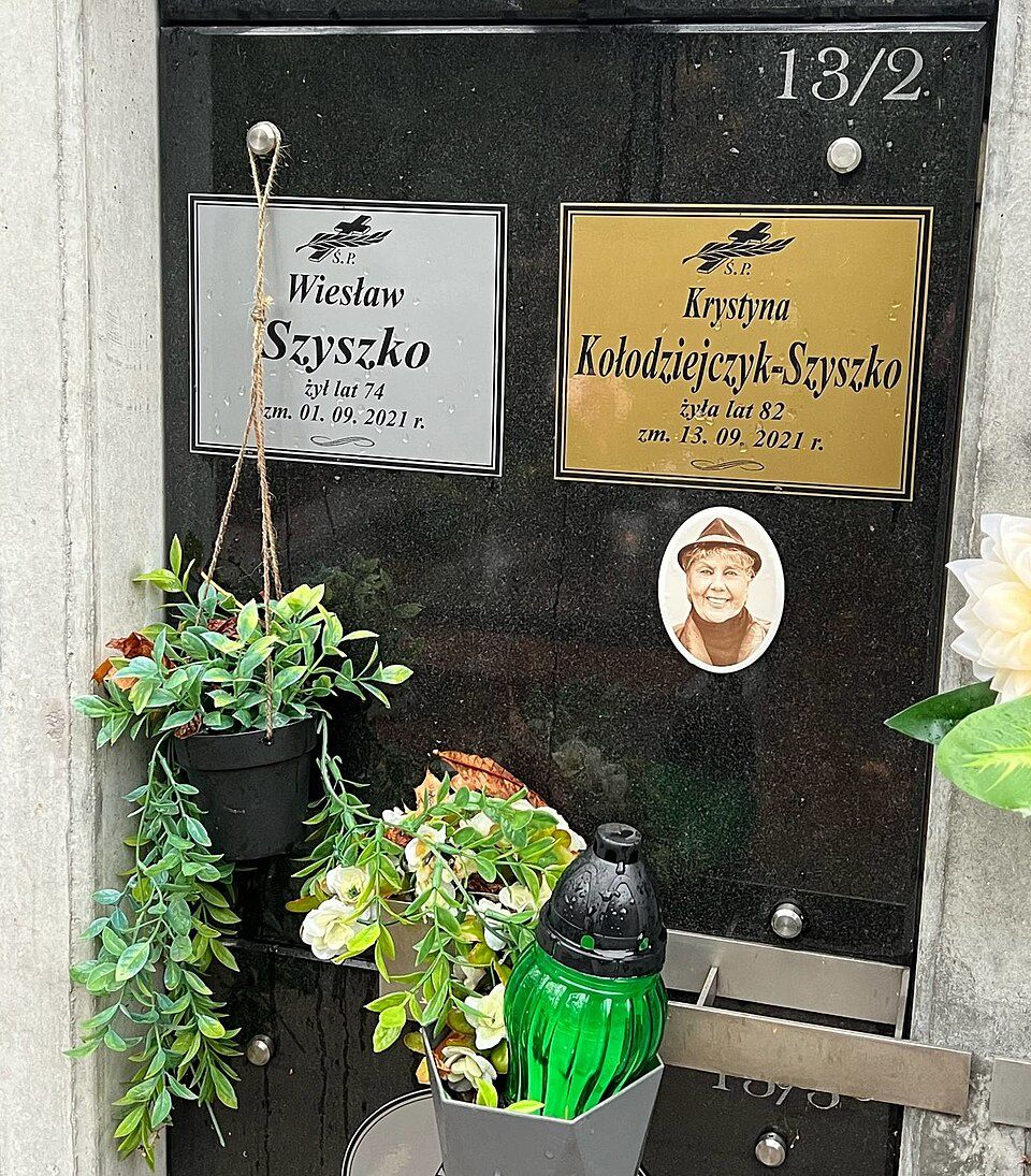 Grób aktorki Krystyny Kołodziejczyk i jej męża