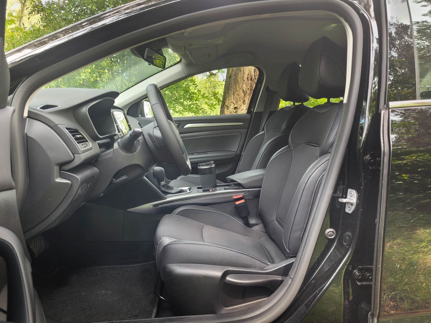 Renault Megane GrandCoupe Blue dCi 115 EDC
