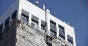 Rzeszów: Wieżowiec przy ul. Geodetów powoli odsłania nową twarz