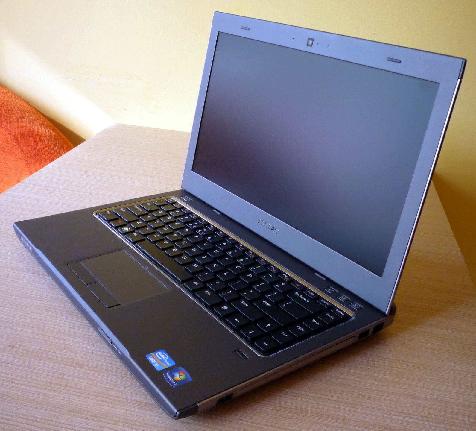 Dell Vostro 3460 – test [14", Core i5-3210M, GeForce GT 630M] 4