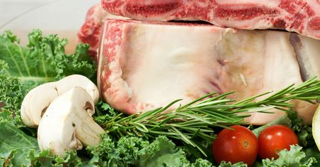 Surowe żeberka wołowe (mięso i tłuszcz, II klasa mięsa)
