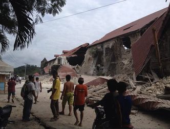 Trzęsienie ziemi na Filipinach. Rośnie liczba ofiar