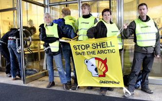 Greenpeace przejął Shella. To początek wojny